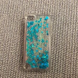 Move around blue glitter iPod touch case